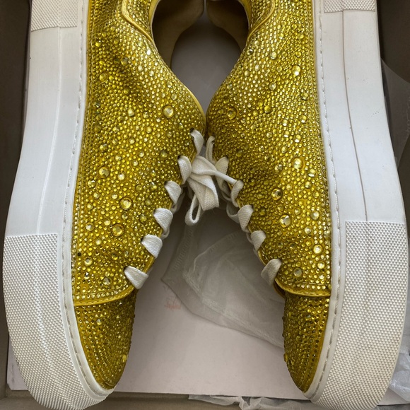 Betsey Johnson Yellow Diva Rhinestone Shoes. - Picture 3 of 7